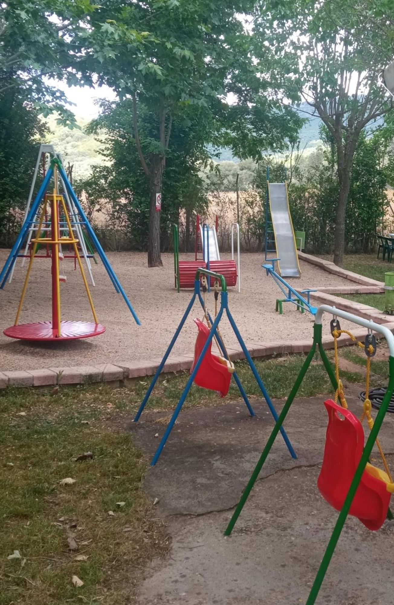 Bungalows, Camping Vega De Francia Sotoserrano Eksteriør bilde